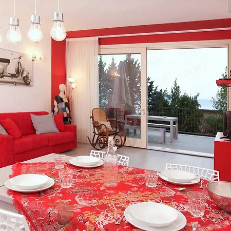 Virgilio Apartment Toscolano Maderno